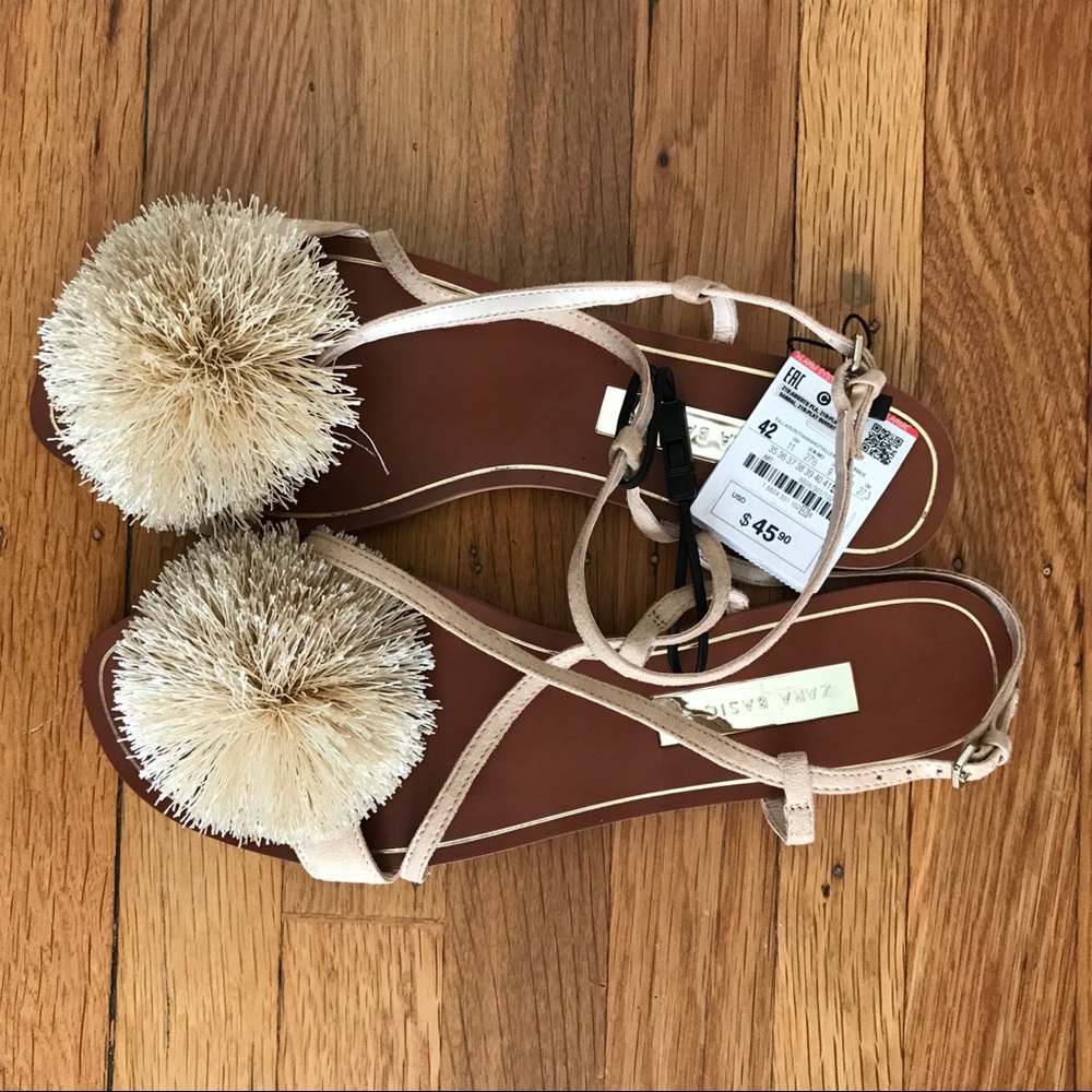 Pompom strappy sandals